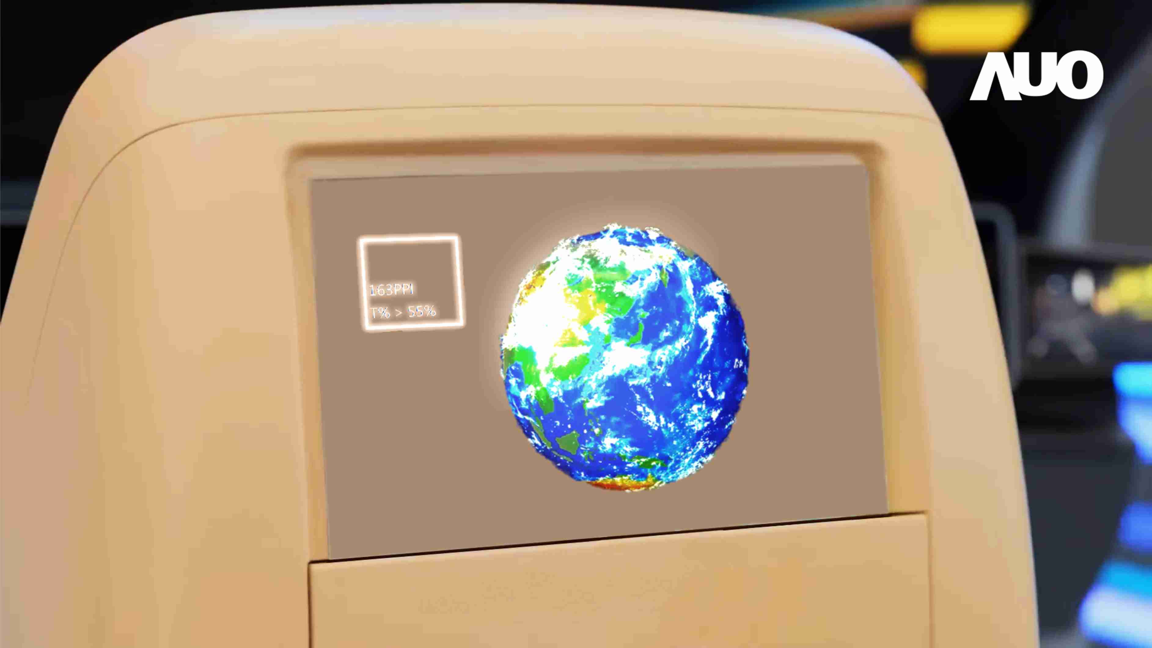 口袋牛店突破设计与制程挑战，，，推出全球最高分辨率163ppi的13.5吋透明Micro LED面板，，，，并积极布局智能车市场，，以期拓展透明显示应用的可能性